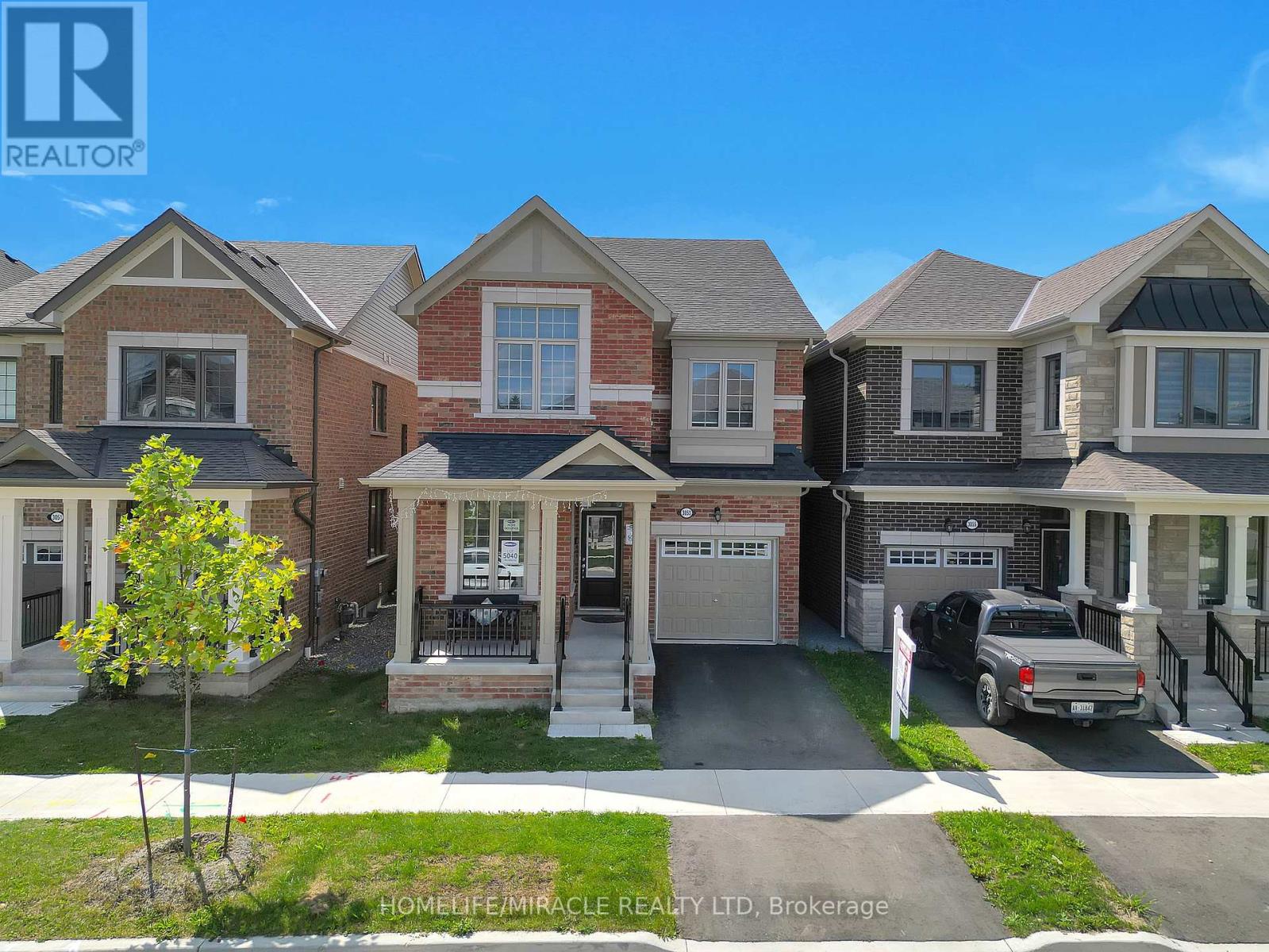 3053 Hollyberry Trail, Pickering, Ontario  L1X 0N5 - Photo 4 - E9269418