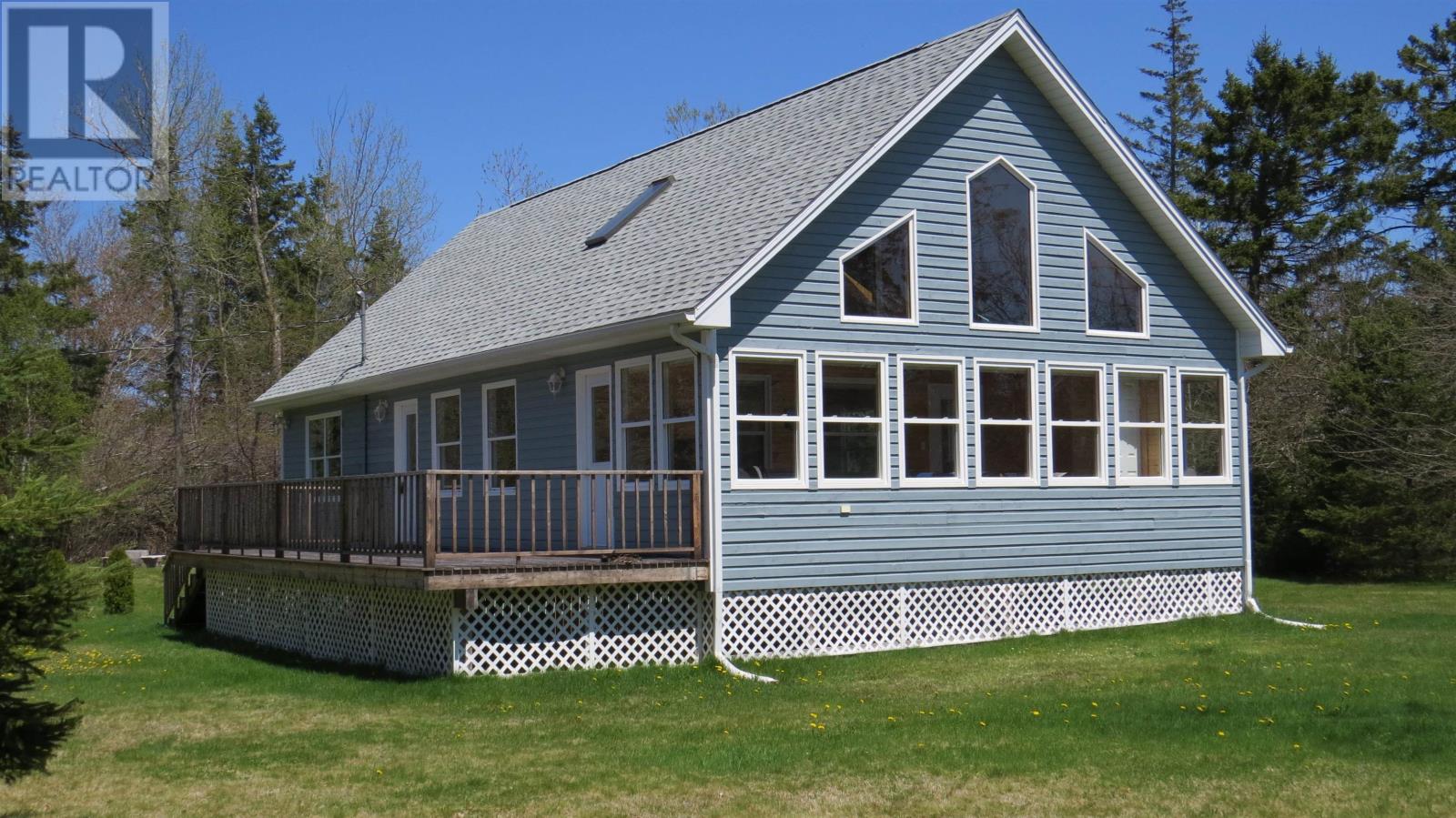 76 Peters Crescent, Grand Tracadie, Prince Edward Island  C0A 1P0 - Photo 1 - 202318863