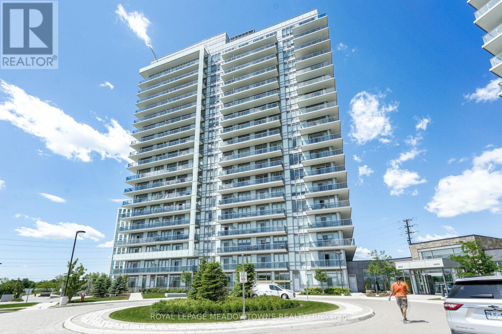 Ph1 - 4677 Glen Erin Drive, Mississauga (Erin Mills), Ontario  L5M 2E3 - Photo 1 - W9270954