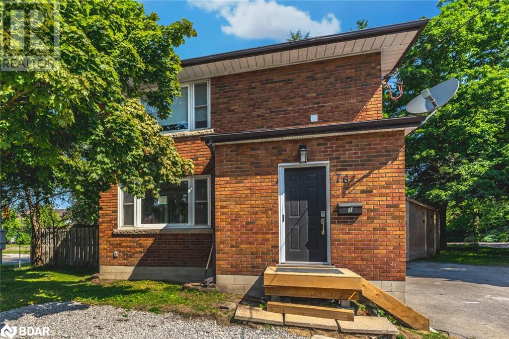 76 JOHN Street Unit# Lower, barrie, Ontario