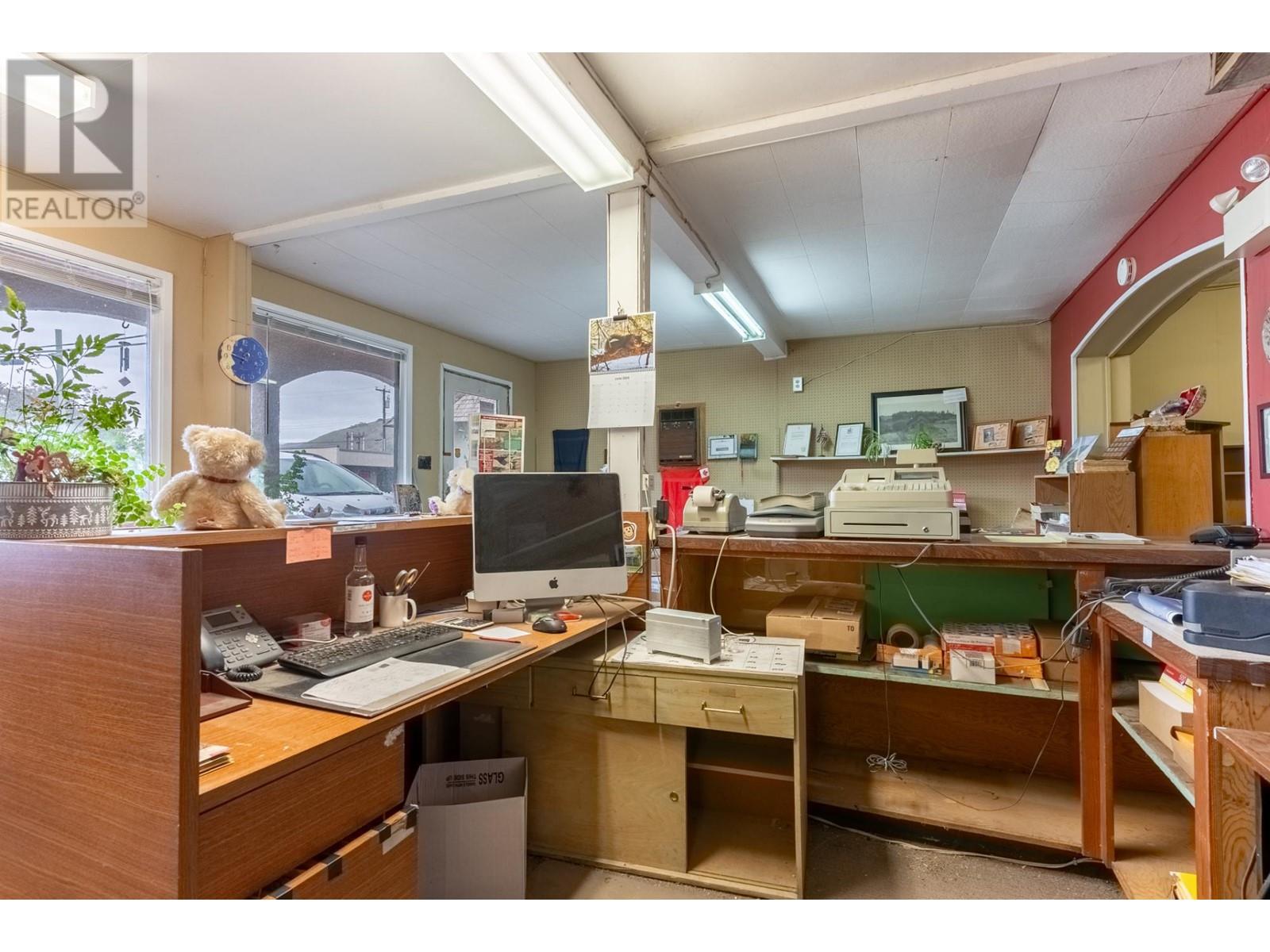 125 4th Street, Ashcroft, British Columbia   - Photo 4 - 180569