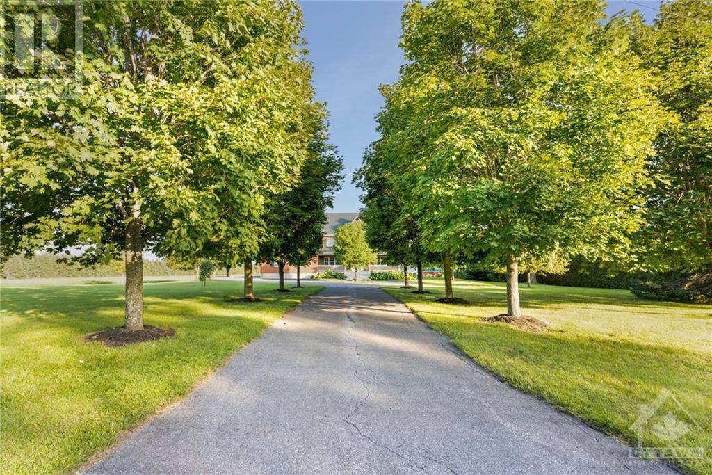 20680 Mccormick Road, Alexandria, Ontario  K0C 1A0 - Photo 3 - 1407827
