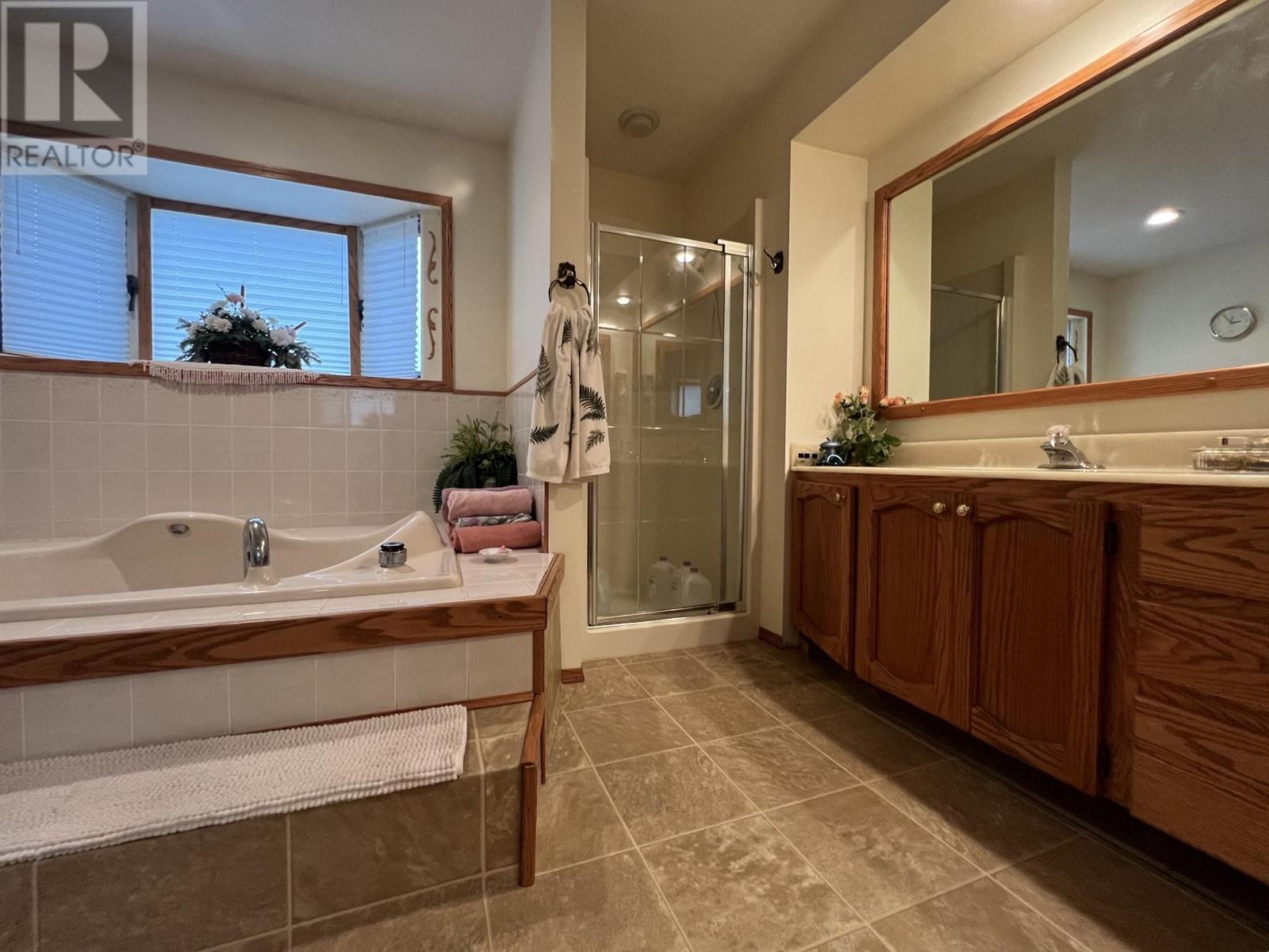 2265 Cleasby Street, Merritt, British Columbia  V1K 1R6 - Photo 15 - 180571