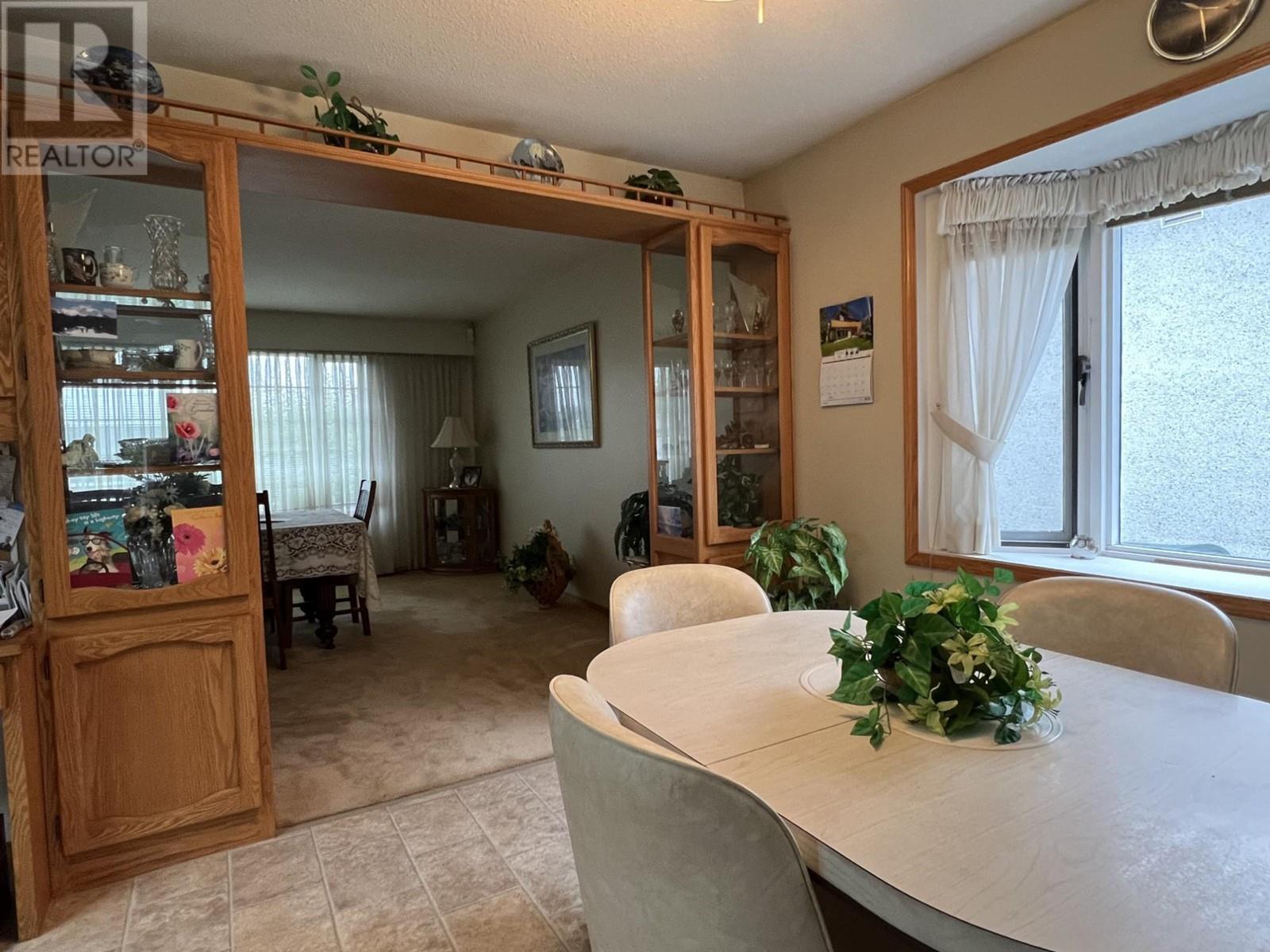 2265 Cleasby Street, Merritt, British Columbia  V1K 1R6 - Photo 6 - 180571