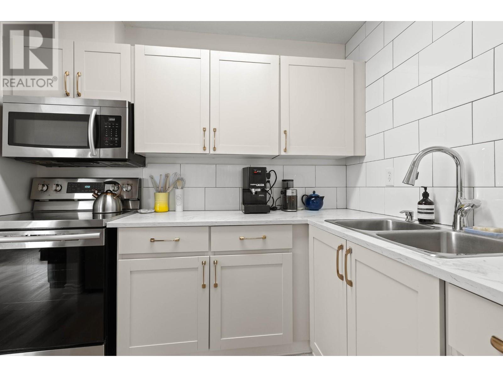 52-1221 Hugh Allan Drive, Kamloops, British Columbia  V1S 1M7 - Photo 9 - 180570