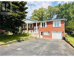 5 ILONA Court, brantford, Ontario
