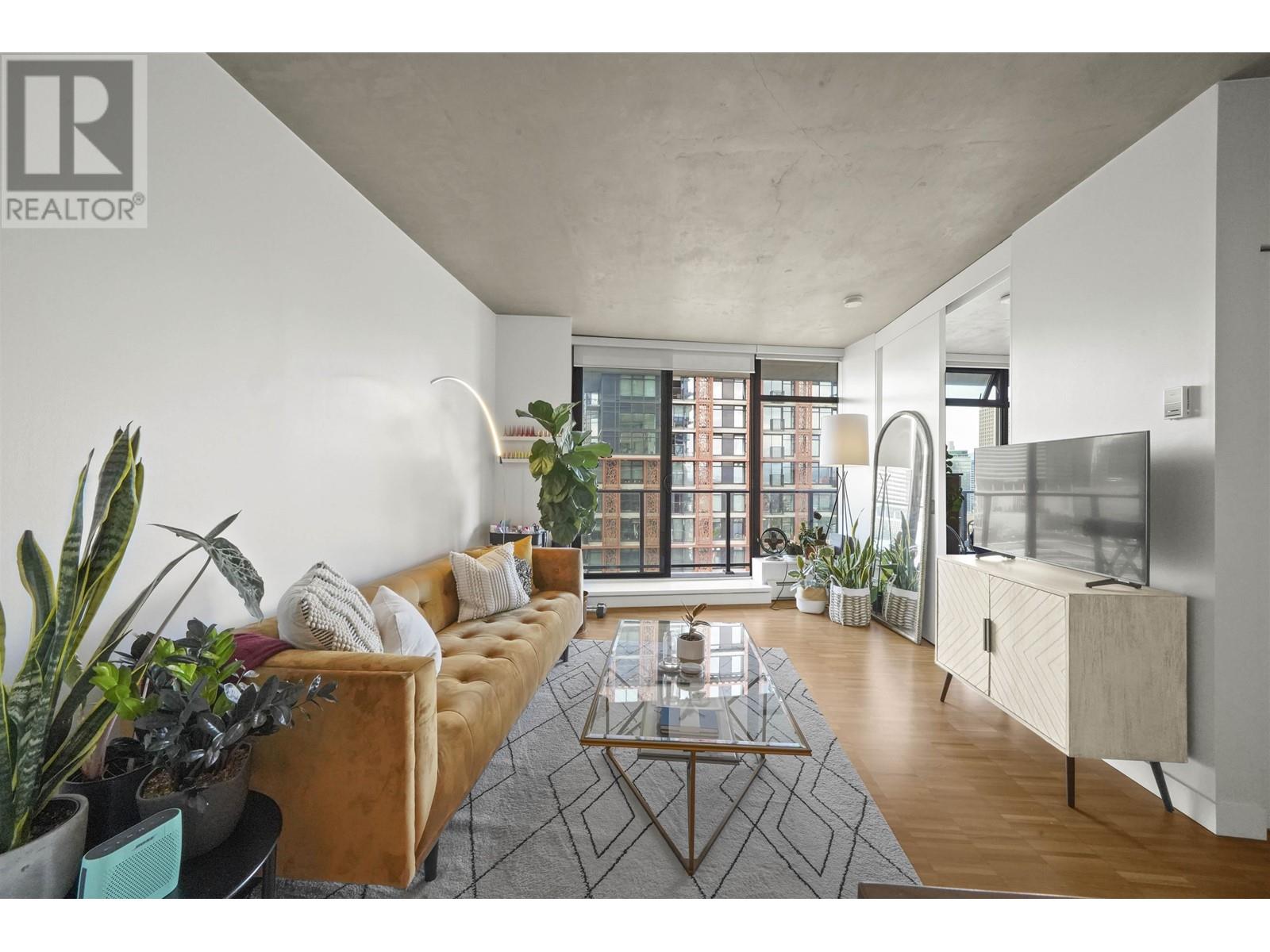 Listing Picture 6 of 19 : 1907 108 W CORDOVA STREET, Vancouver / 溫哥華 - 魯藝地產 Yvonne Lu Group - MLS Medallion Club Member