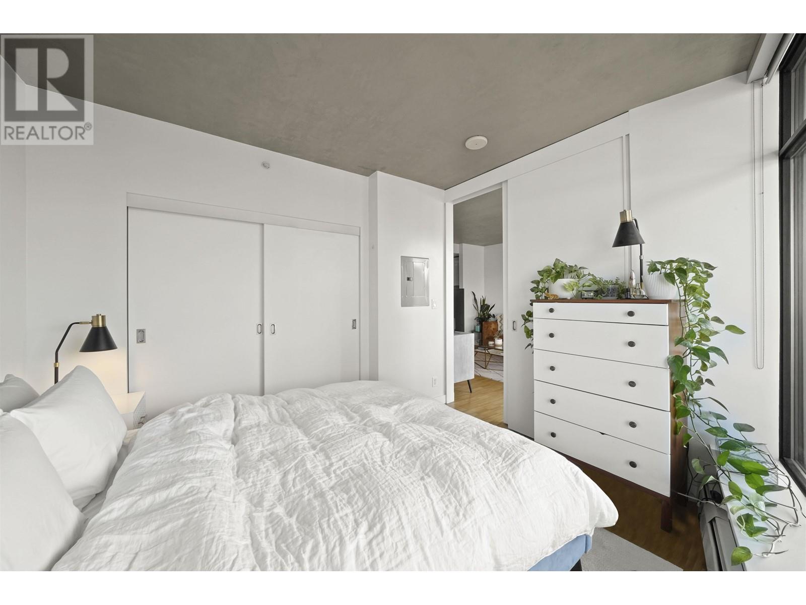 Listing Picture 9 of 19 : 1907 108 W CORDOVA STREET, Vancouver / 溫哥華 - 魯藝地產 Yvonne Lu Group - MLS Medallion Club Member