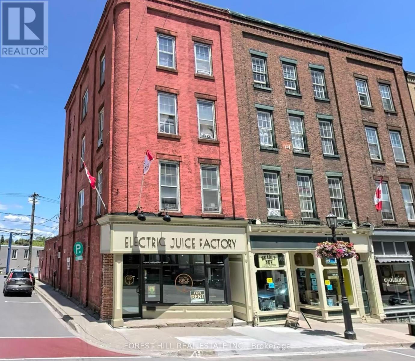 104-106 WALTON STREET, port hope, Ontario