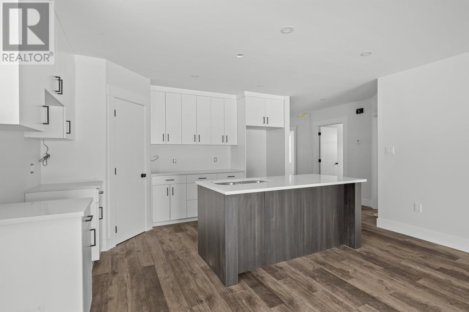 Property at 55 Alice Avenue image 3