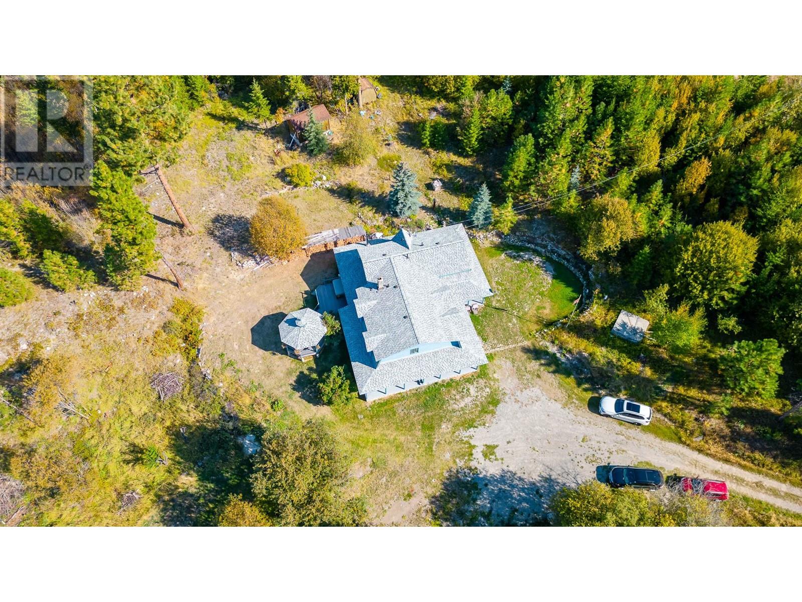 2241 CARMI Road Penticton