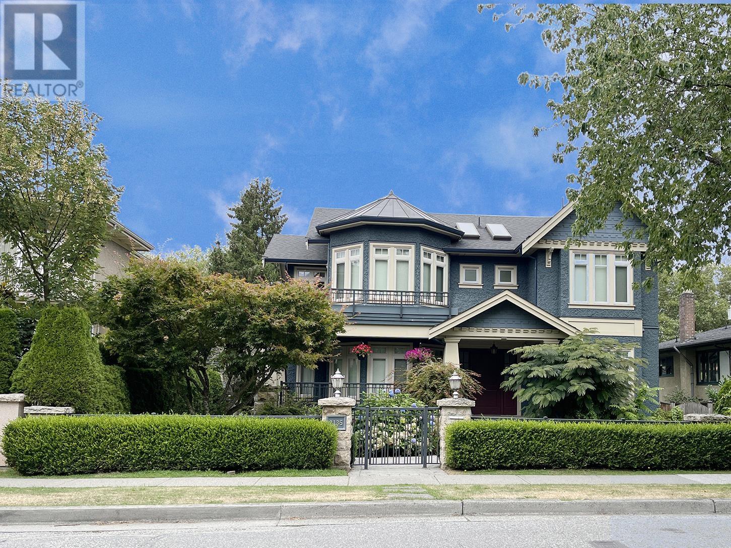2135 W 37TH AVENUE, Vancouver