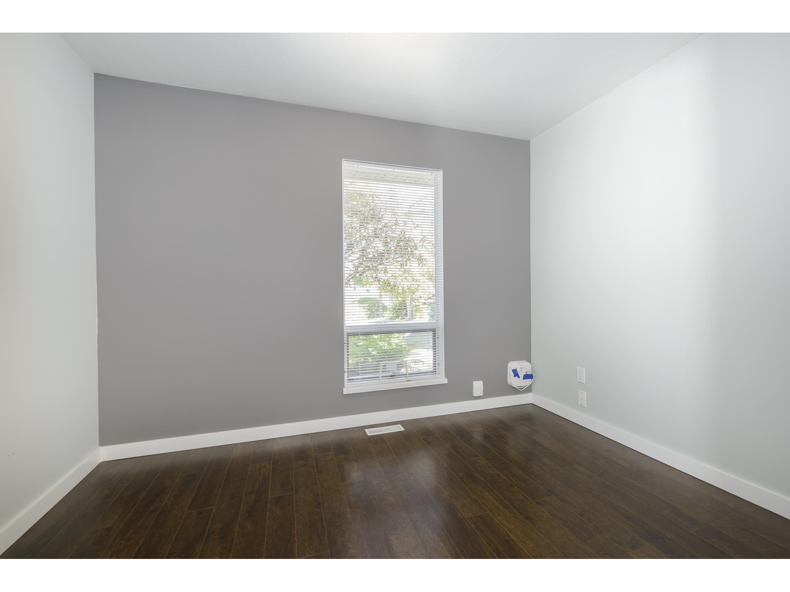 Property at 5962 SOUTHPARK CLOSE image 4