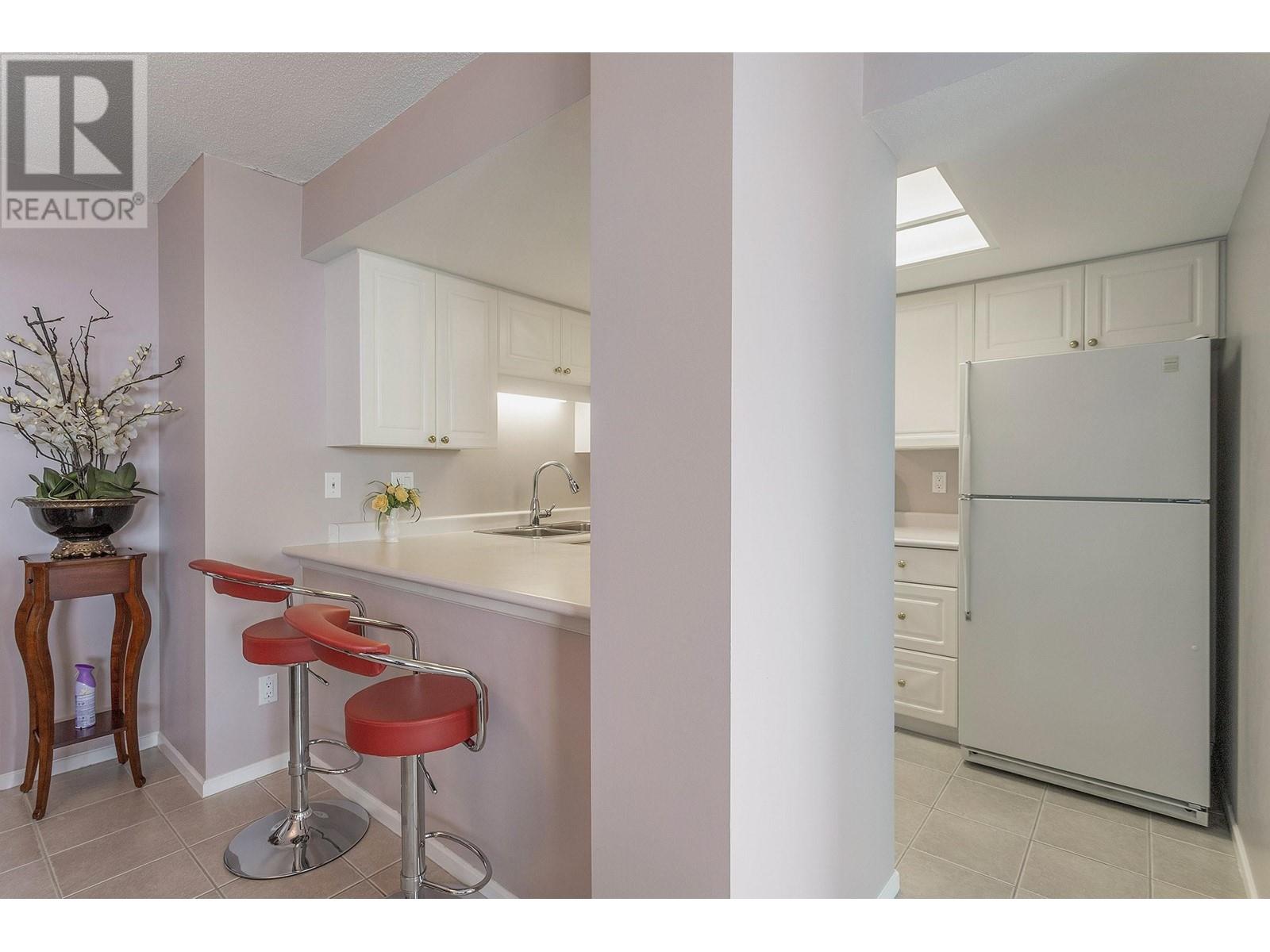 1204 719 Princess Street, New Westminster, British Columbia  V3M 6T9 - Photo 9 - R2916492