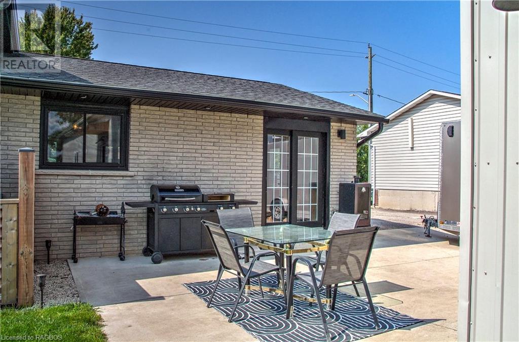 8 William Street N, Ripley, Ontario  N0G 2R0 - Photo 5 - 40637805