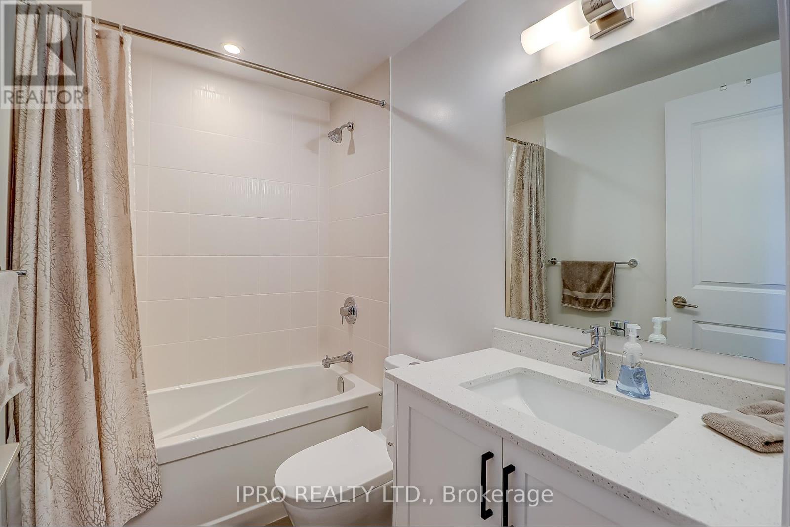 1108 - 10 Gatineau Drive, Vaughan (Beverley Glen), Ontario  L4J 0L2 - Photo 7 - N9271398