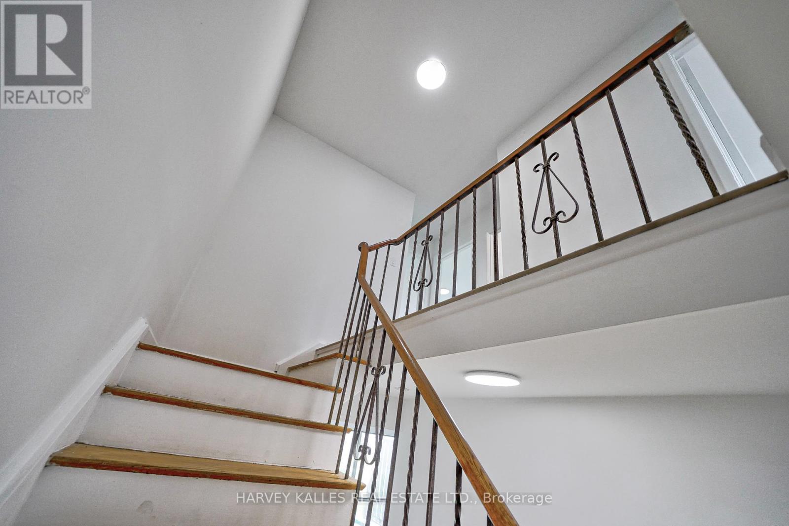 Th102 - 2012 Sheppard Avenue W, Toronto, Ontario  M3N 1A2 - Photo 20 - W9271362