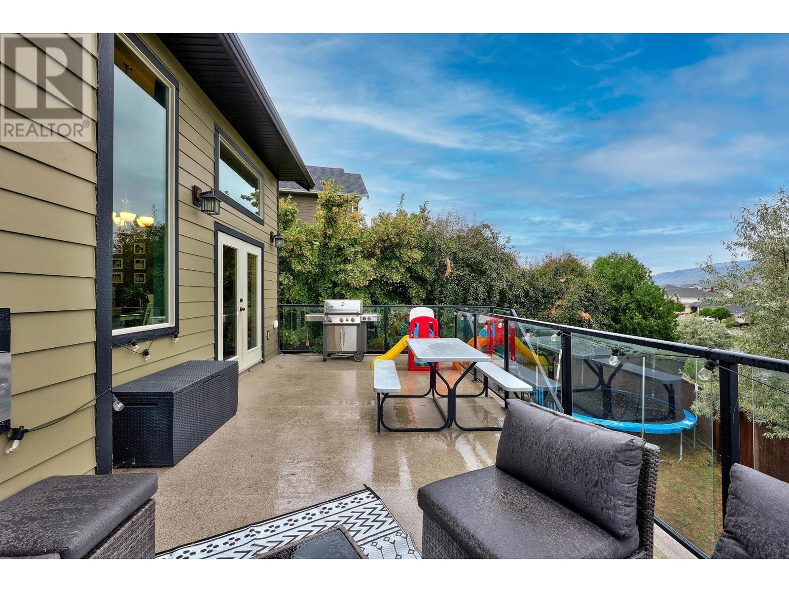 8774 Badger Drive, Kamloops, British Columbia   - Photo 12 - 180578