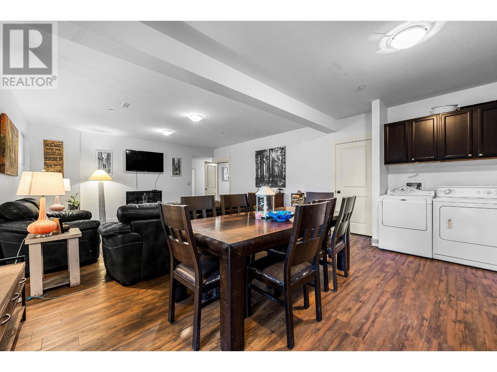 8774 Badger Drive, Kamloops, British Columbia   - Photo 29 - 180578