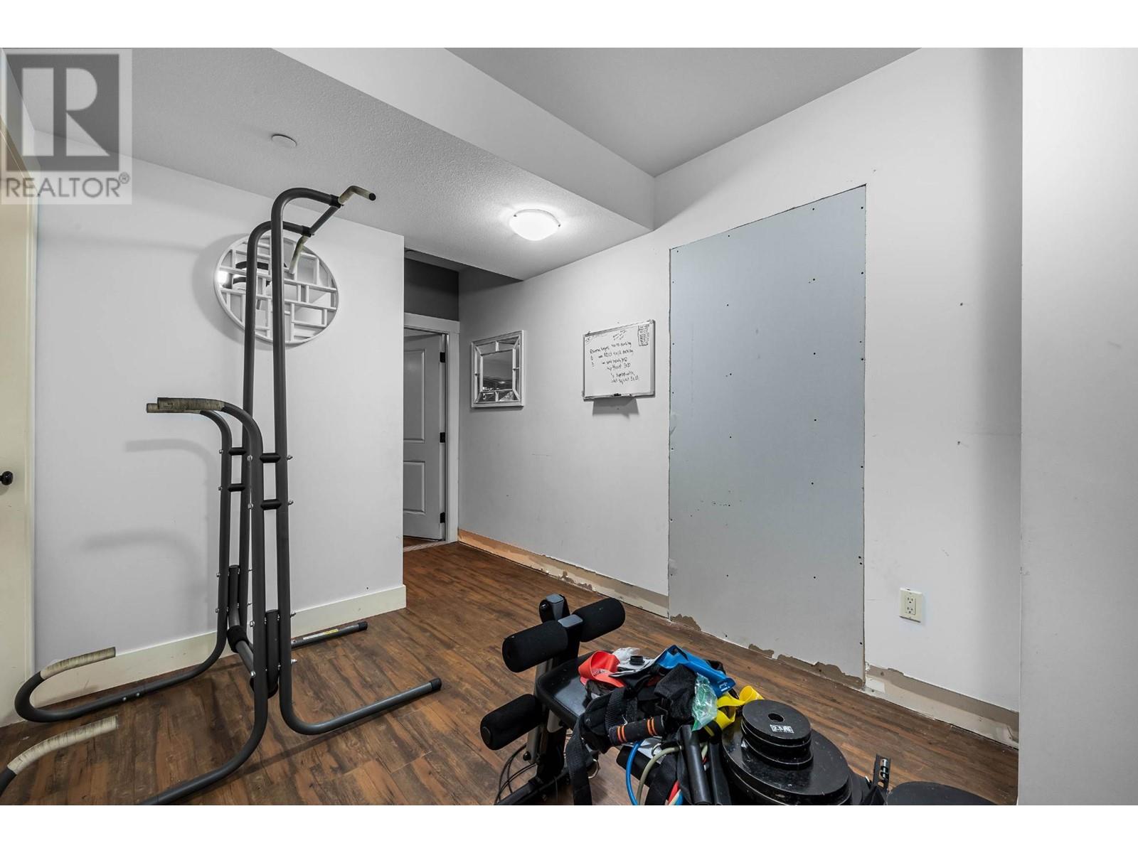 8774 Badger Drive, Kamloops, British Columbia   - Photo 38 - 180578