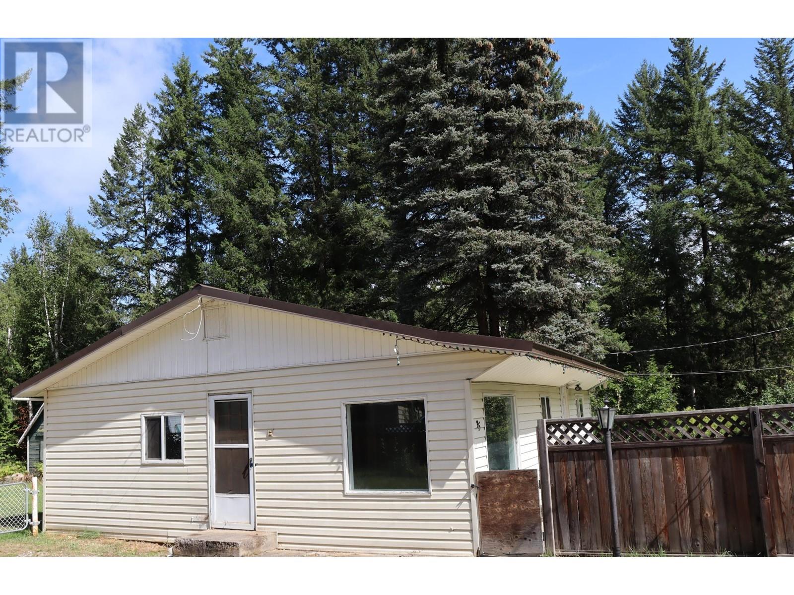 35 LODGE DRIVE, clearwater, British Columbia