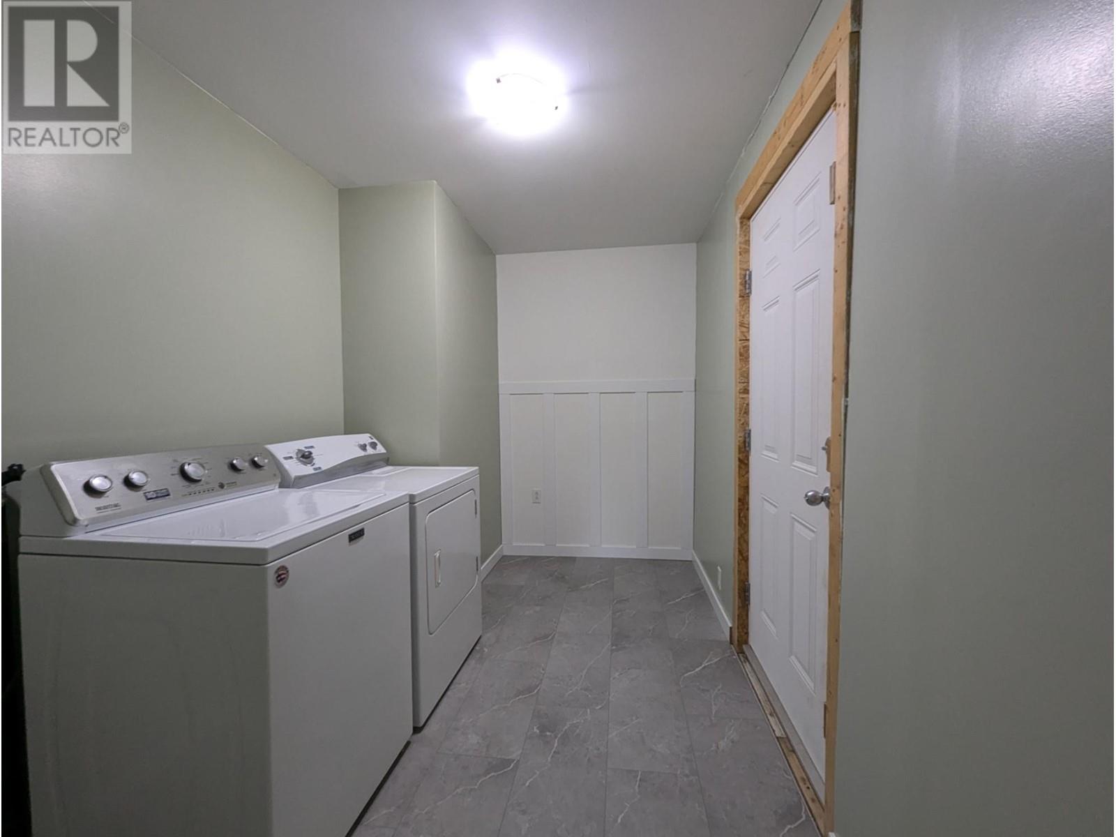 35 Lodge Drive, Clearwater, British Columbia  V0E 1N2 - Photo 17 - 180577