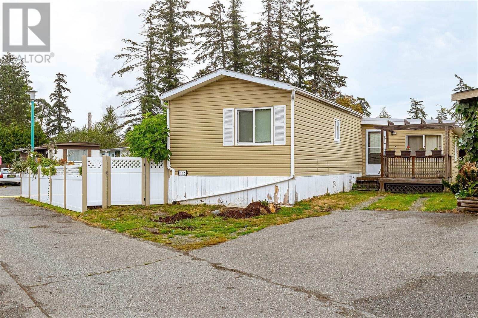 115 1753 Cecil St, Crofton, British Columbia  V0R 1R0 - Photo 2 - 974114