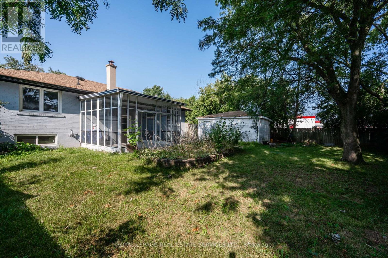 A - 575 Third Line, Oakville, Ontario  L6L 4A8 - Photo 25 - W9271486