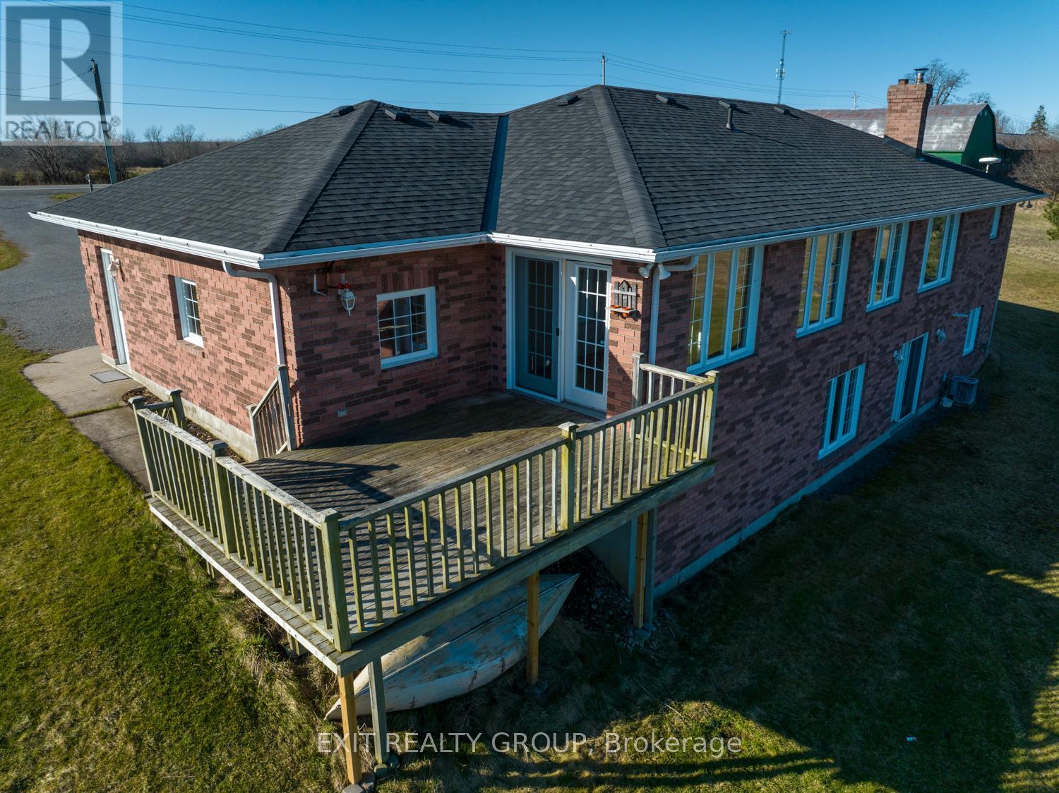 5864 County Rd 1, Prince Edward County (Hillier), Ontario  K0K 2J0 - Photo 22 - X9271589