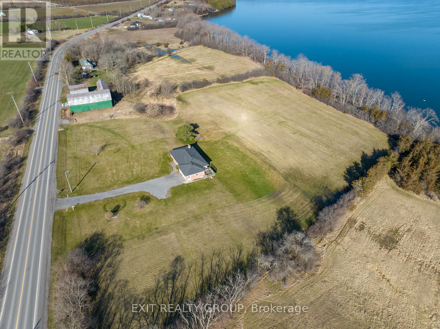 5864 County Rd 1, Prince Edward County (Hillier), Ontario  K0K 2J0 - Photo 31 - X9271589