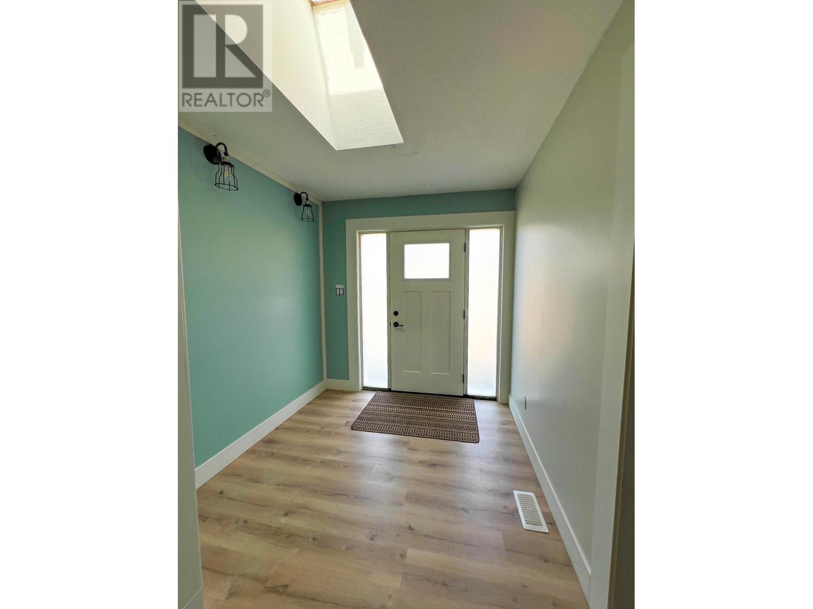 310 Guichon Ave, Merritt, British Columbia  V0K 1Y0 - Photo 8 - 180269