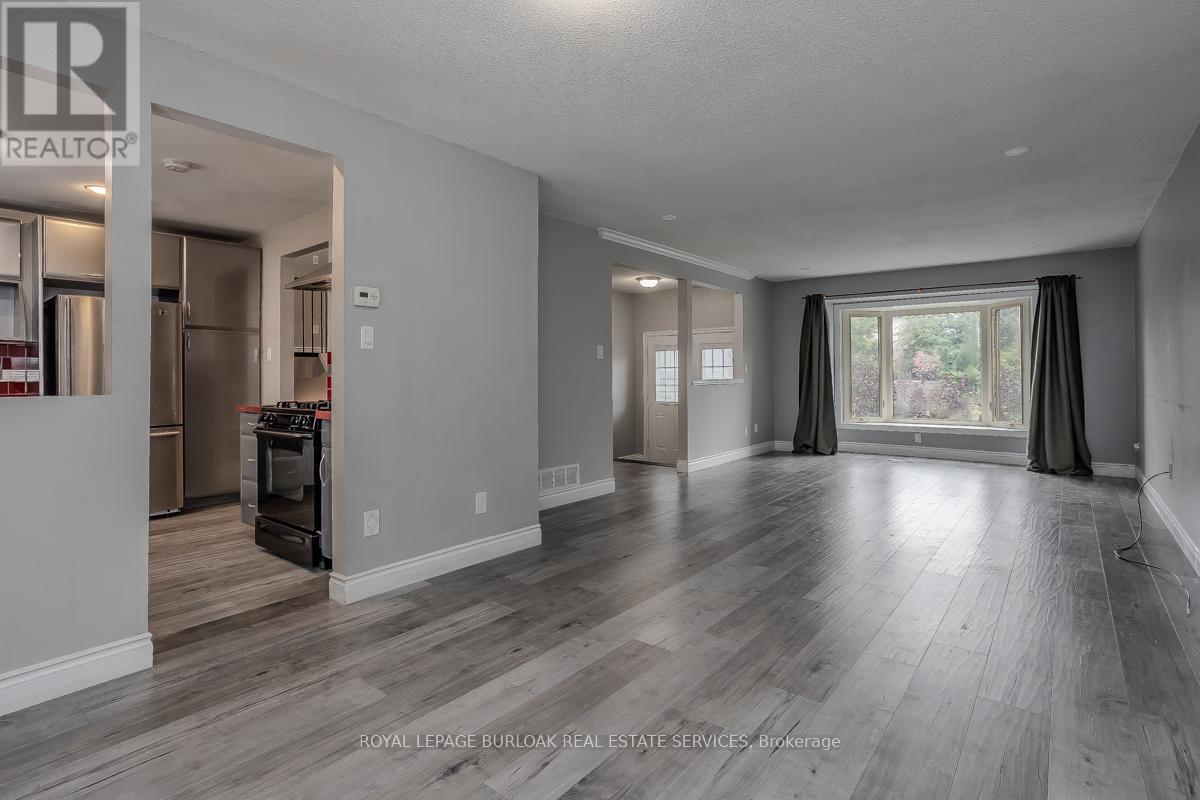 6065 Montevideo Road, Mississauga (Meadowvale), Ontario  L5N 2E7 - Photo 6 - W9246267