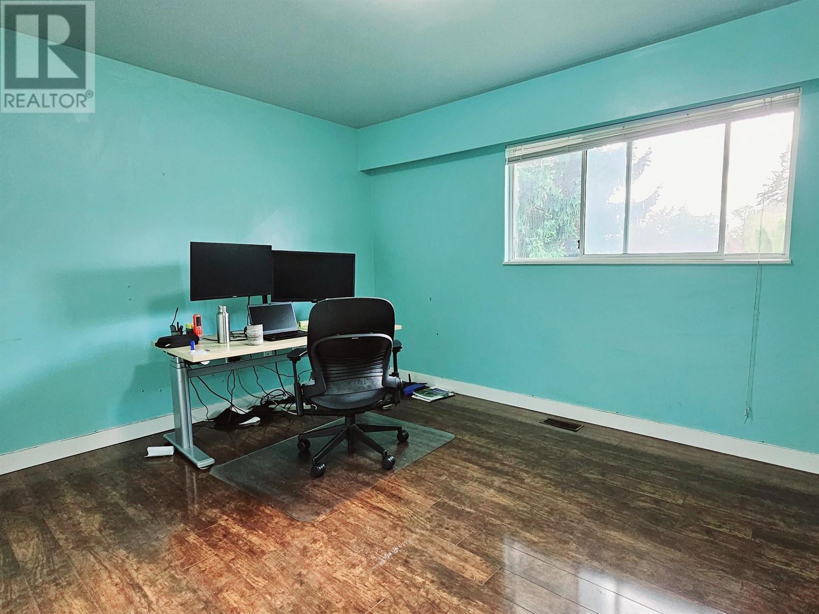 Listing Picture 8 of 19 : 5685 FOREST STREET, Burnaby / 本拿比 - 魯藝地產 Yvonne Lu Group - MLS Medallion Club Member