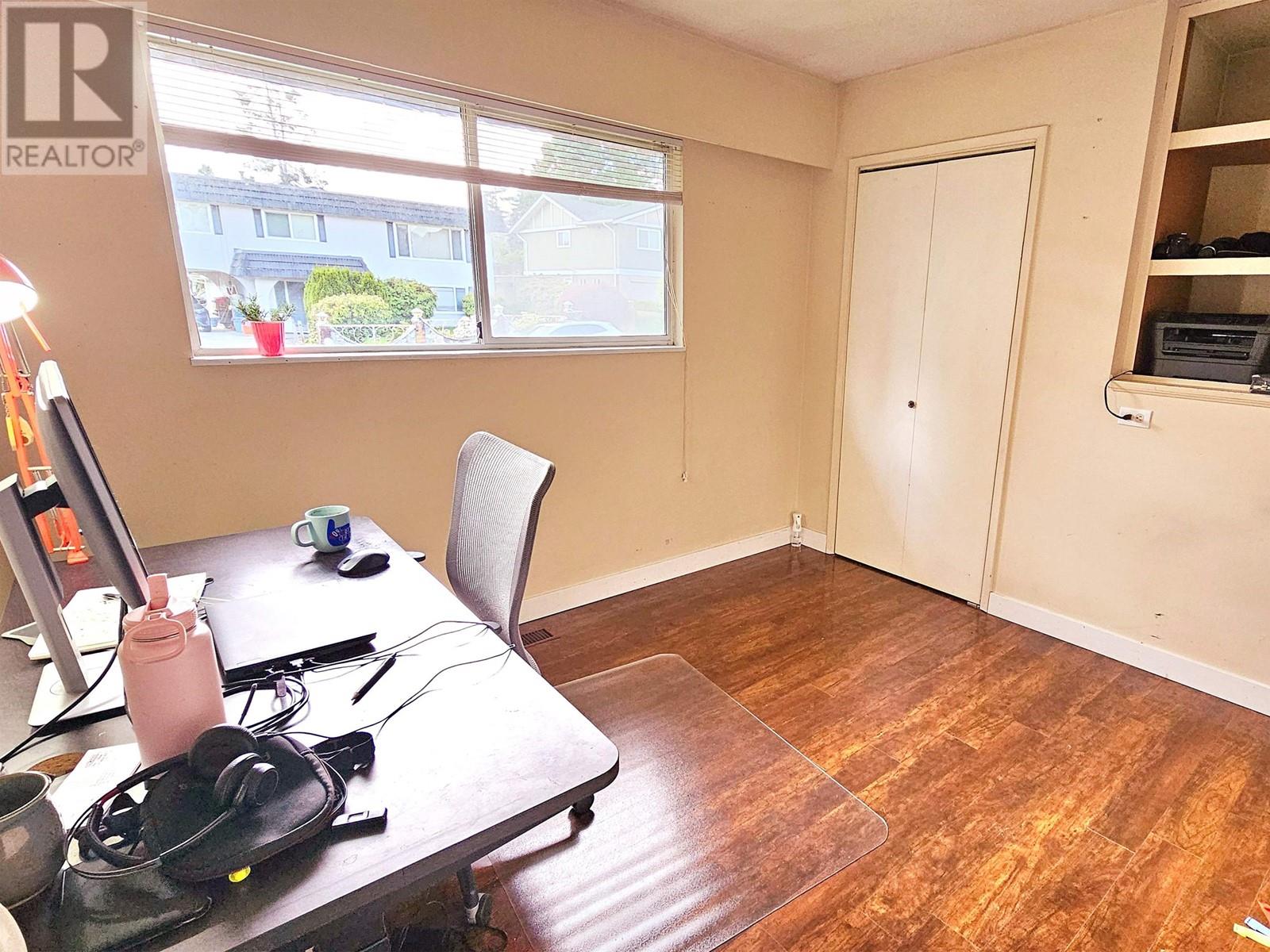 Listing Picture 9 of 19 : 5685 FOREST STREET, Burnaby / 本拿比 - 魯藝地產 Yvonne Lu Group - MLS Medallion Club Member
