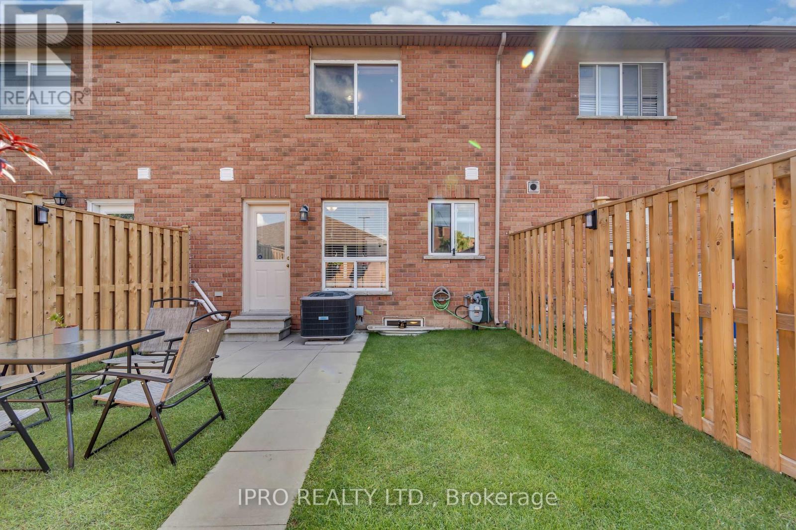 99 - 35 Malta Avenue, Brampton (Fletcher's Creek South), Ontario  L6Y 5B4 - Photo 25 - W9271790