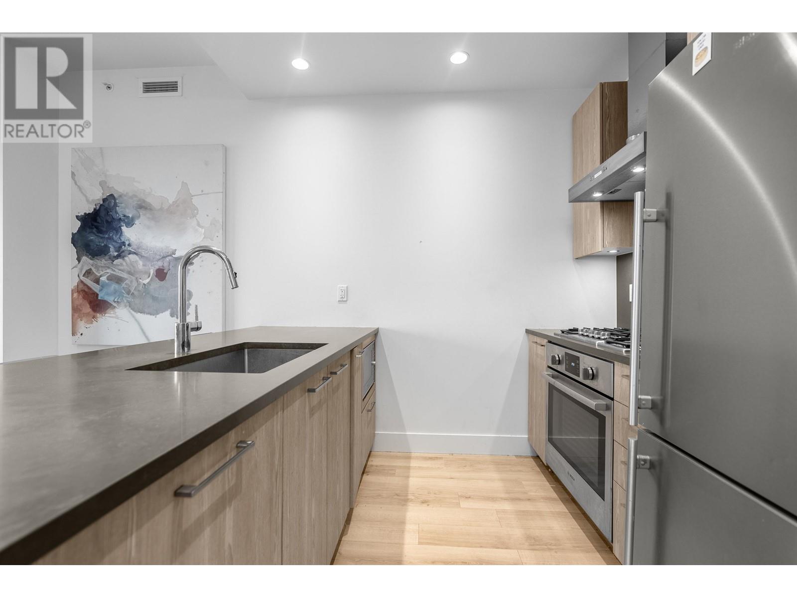 Listing Picture 15 of 40 : 911 10780 NO. 5 ROAD, Richmond / 烈治文 - 魯藝地產 Yvonne Lu Group - MLS Medallion Club Member