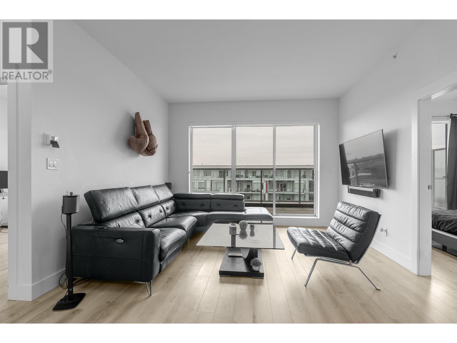 Listing Picture 16 of 40 : 911 10780 NO. 5 ROAD, Richmond / 烈治文 - 魯藝地產 Yvonne Lu Group - MLS Medallion Club Member