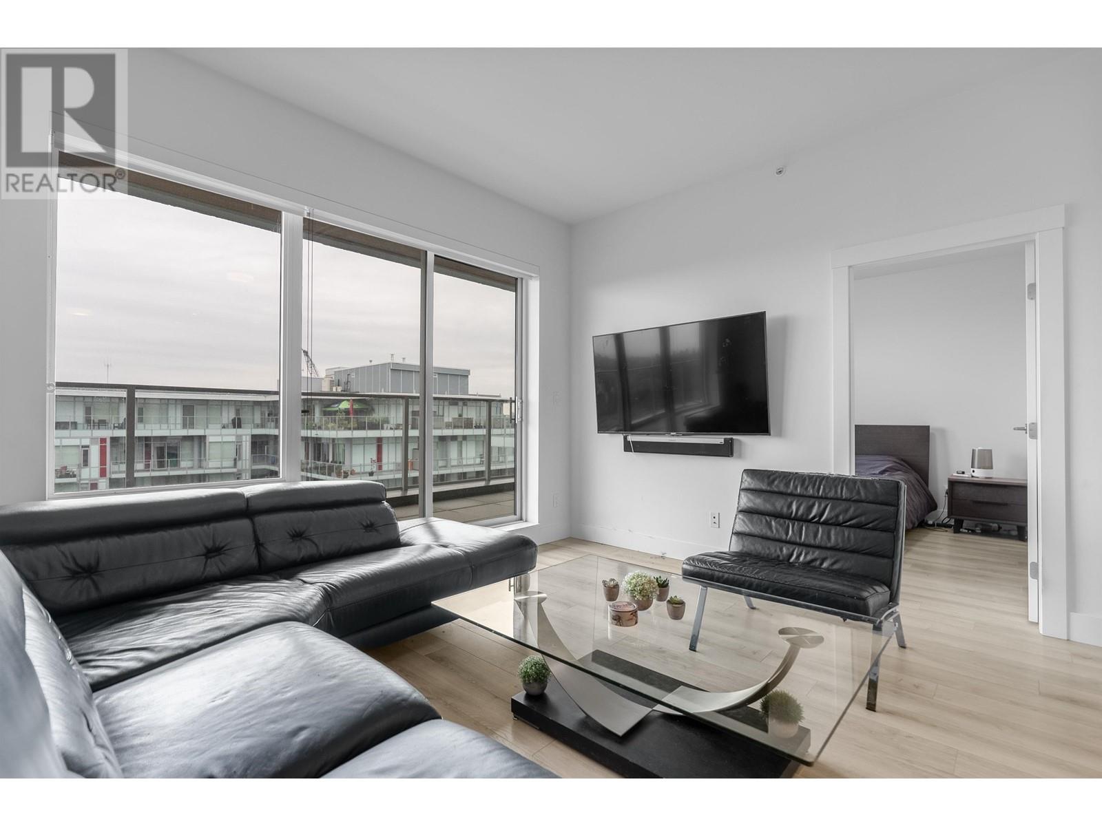 Listing Picture 18 of 40 : 911 10780 NO. 5 ROAD, Richmond / 烈治文 - 魯藝地產 Yvonne Lu Group - MLS Medallion Club Member
