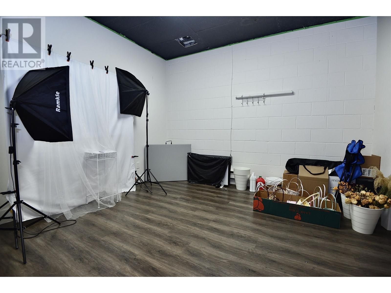 5538 Joyce Street, Vancouver, British Columbia  V5R 4H6 - Photo 13 - C8061644