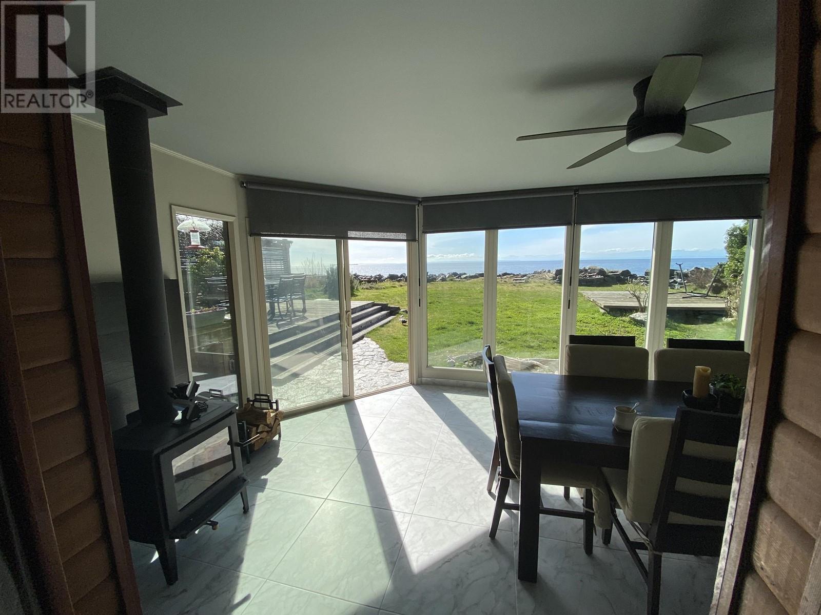 4479 Stalashen Drive, Sechelt, British Columbia  V7Z 0B3 - Photo 16 - R2890249