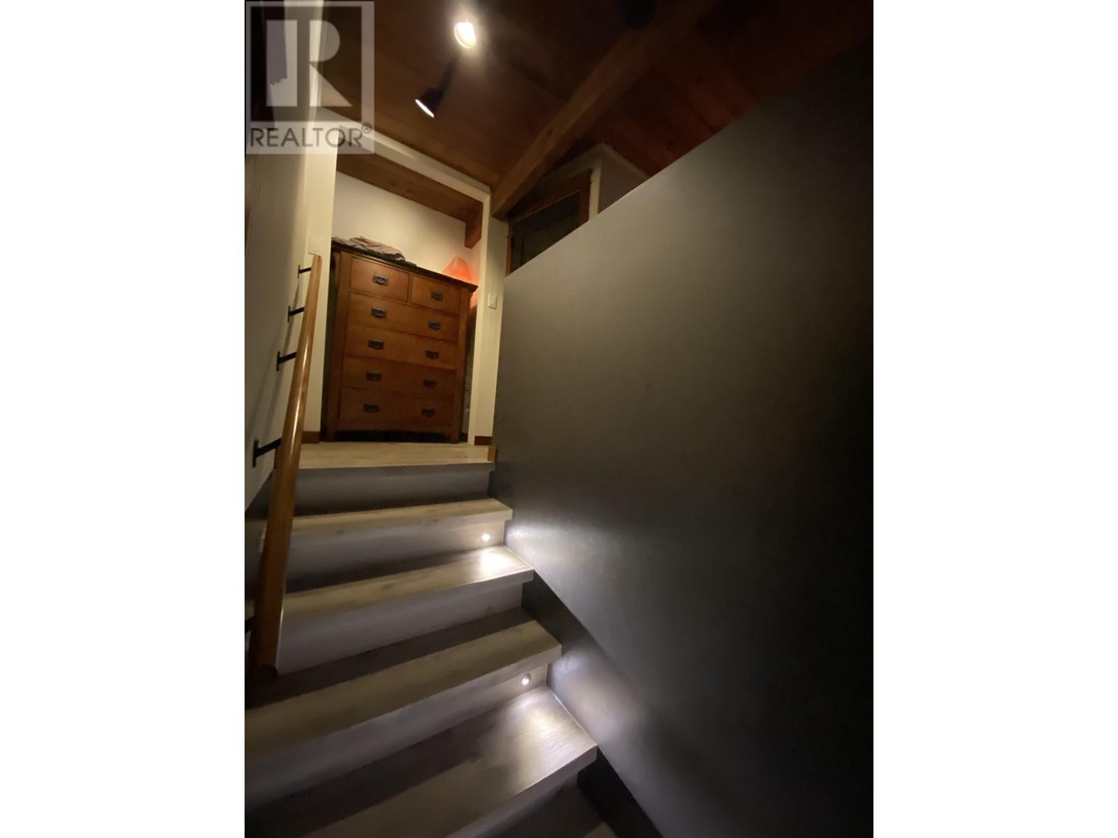 4479 Stalashen Drive, Sechelt, British Columbia  V7Z 0B3 - Photo 26 - R2890249