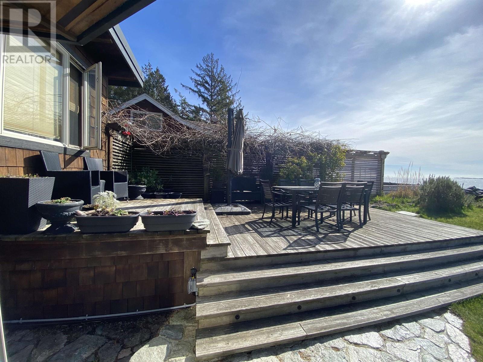 4479 Stalashen Drive, Sechelt, British Columbia  V7Z 0B3 - Photo 19 - R2890249