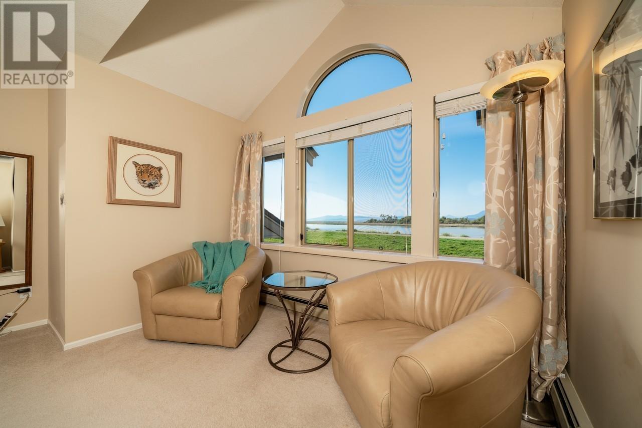 Listing Picture 17 of 30 : 3540 RIVER ROAD, Richmond / 烈治文 - 魯藝地產 Yvonne Lu Group - MLS Medallion Club Member