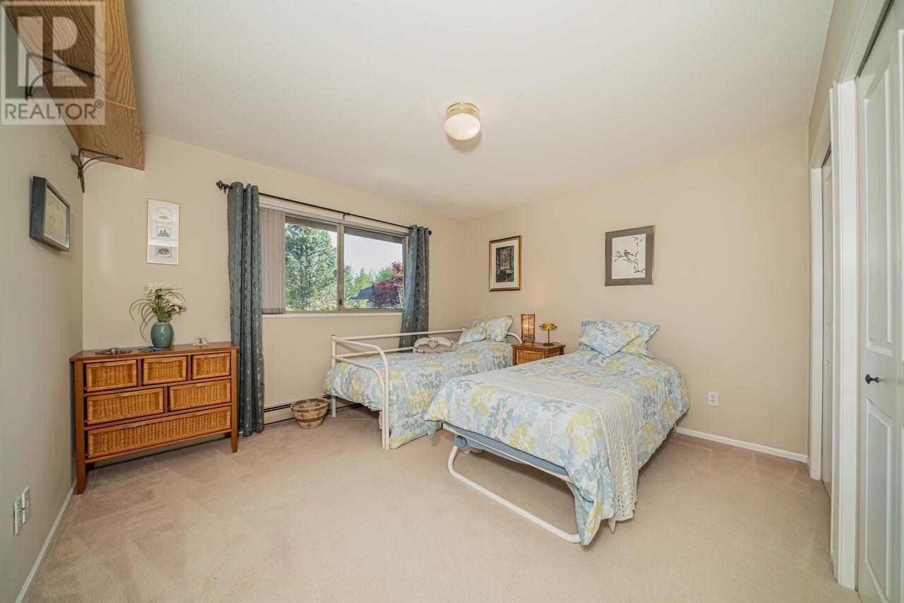 Listing Picture 20 of 30 : 3540 RIVER ROAD, Richmond / 烈治文 - 魯藝地產 Yvonne Lu Group - MLS Medallion Club Member