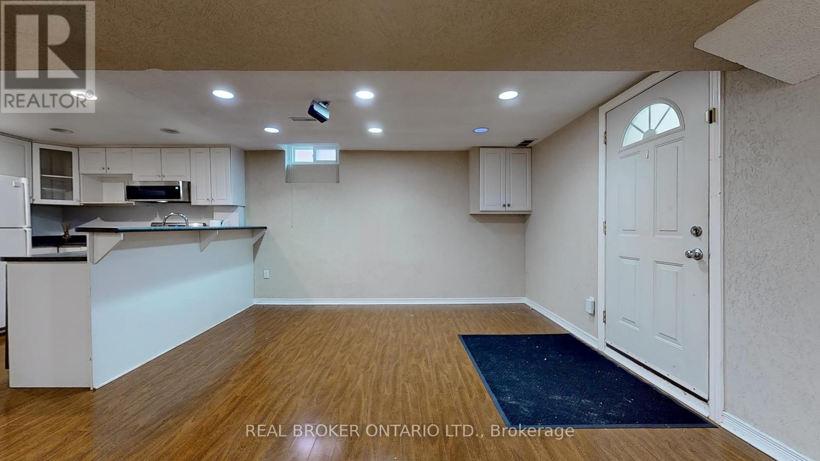 Bsmt - 58 Leander Street, Brampton (Westgate), Ontario  L6S 3M7 - Photo 19 - W9272081