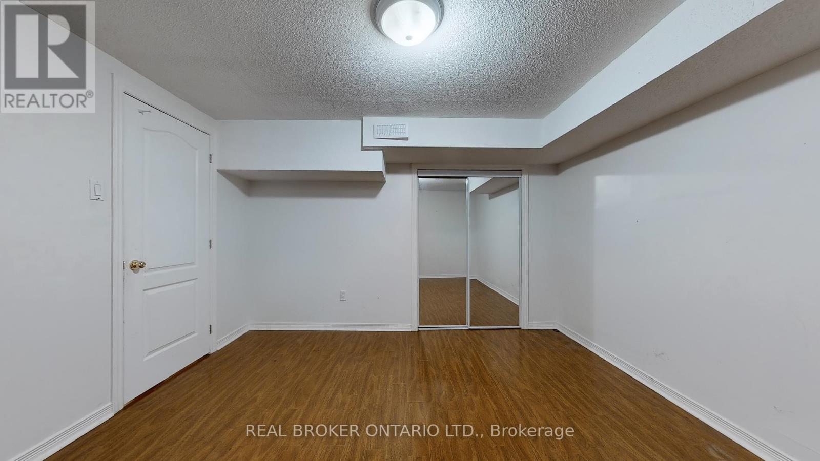 Bsmt - 58 Leander Street, Brampton (Westgate), Ontario  L6S 3M7 - Photo 33 - W9272081