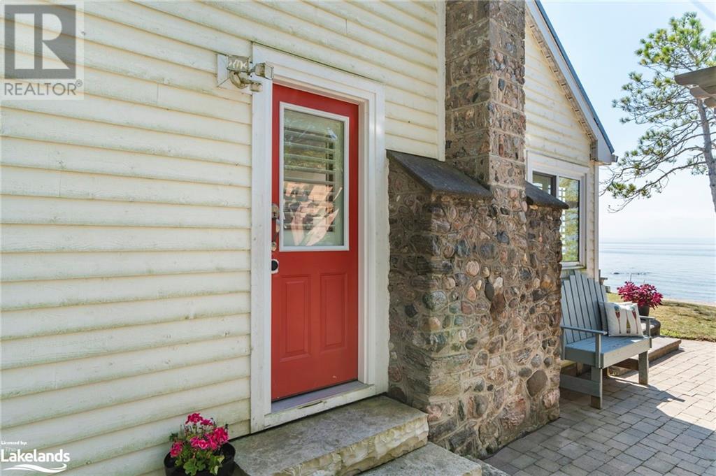 8 Cobblestone Road, Tiny, Ontario  L0L 2J0 - Photo 3 - 40638039