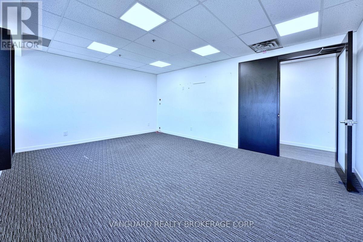 200 - 30 Whitmore Road, Vaughan (Pine Valley Business Park), Ontario  L4L 7Z4 - Photo 28 - N9272105