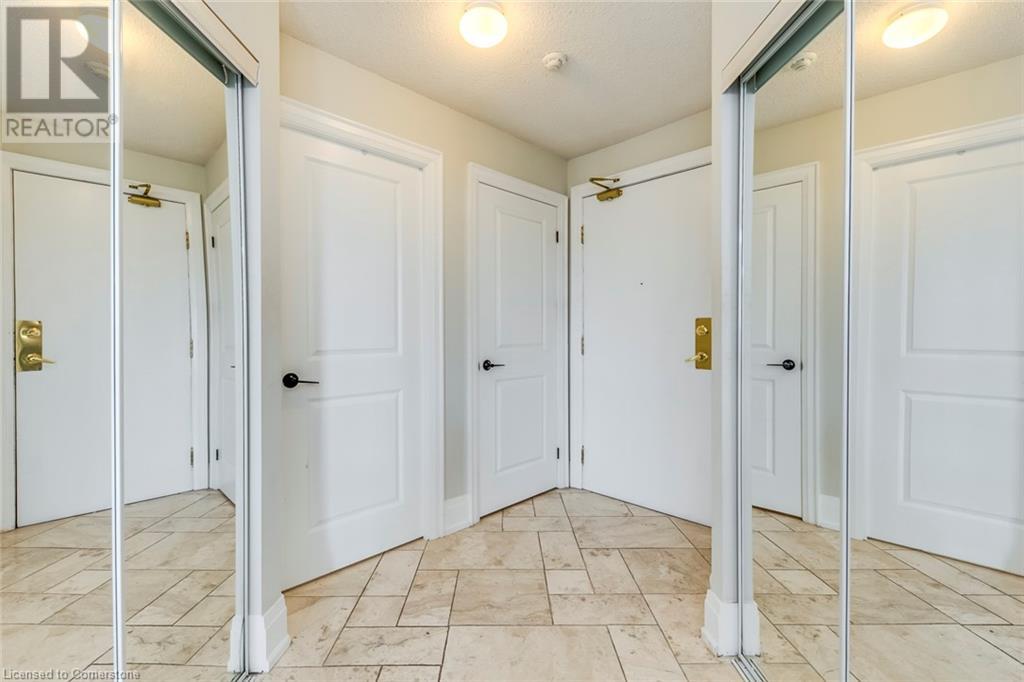 650 Lawrence Avenue W Unit# 518, Toronto, Ontario  M6A 3E8 - Photo 3 - 40637807