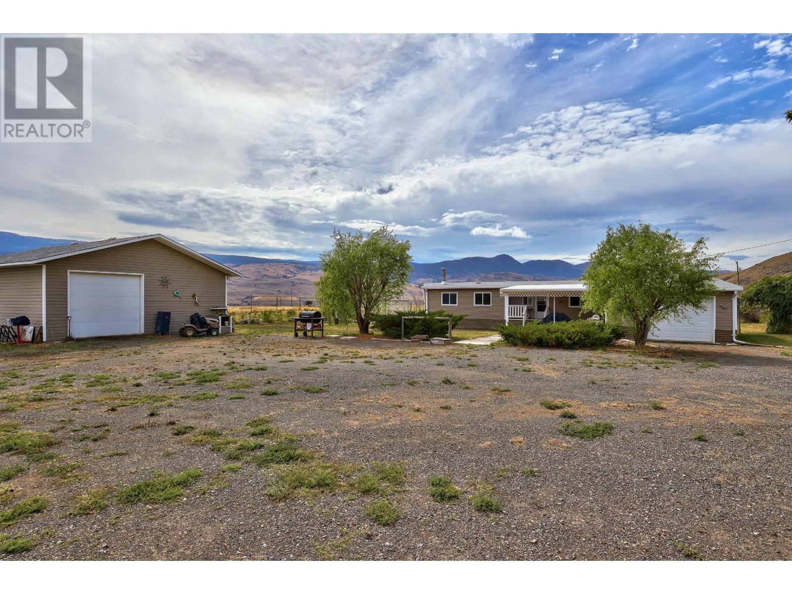 6416 Ashcroft Road, Kamloops, British Columbia   - Photo 2 - 180591